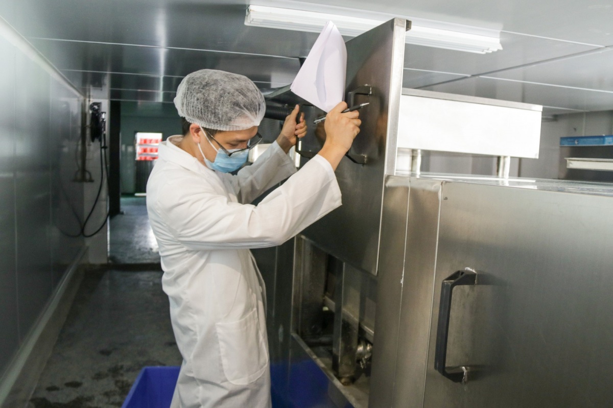 IMG_1492.jpg IMG_1492.jpg